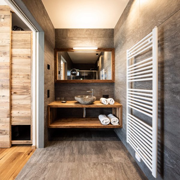 web-1052-obergluniger-ferienwohnung-badezimmer.jpg