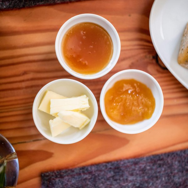 web-1143-obergluniger-fruehsueck-brunch.jpg